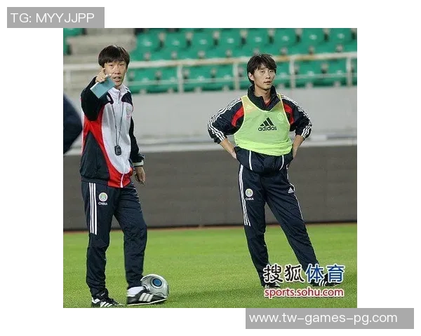 实况足球2013中刘体乾的精彩表现与战术分析探讨