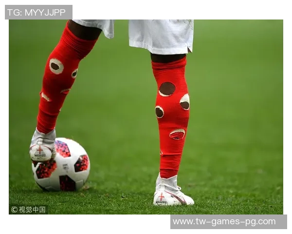 足球袜与gay文化的碰撞探讨如何在运动中展现自我与个性